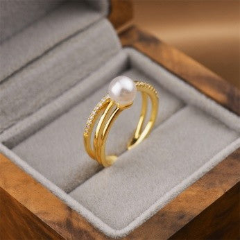 Solitaire Pearl & CZ Twin Band Ring – Elegant Gold Polish