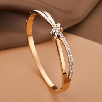 Star Cross CZ Bracelet – Crossover Celestial Design
