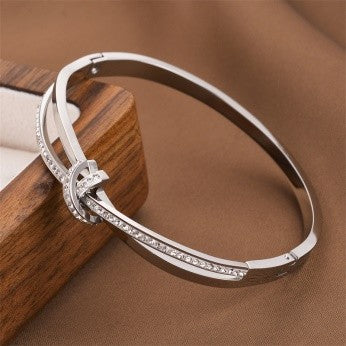 Star Cross CZ Bracelet – Crossover Celestial Design