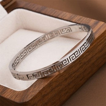 Greek Key Engraved Bracelet – Classic Heritage Design (Gold, Silver & Rose Gold)